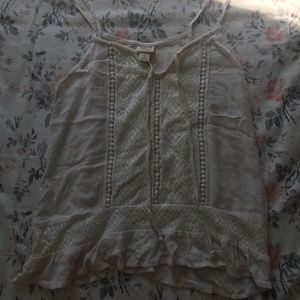 Mossimo eggshell white flowy tank